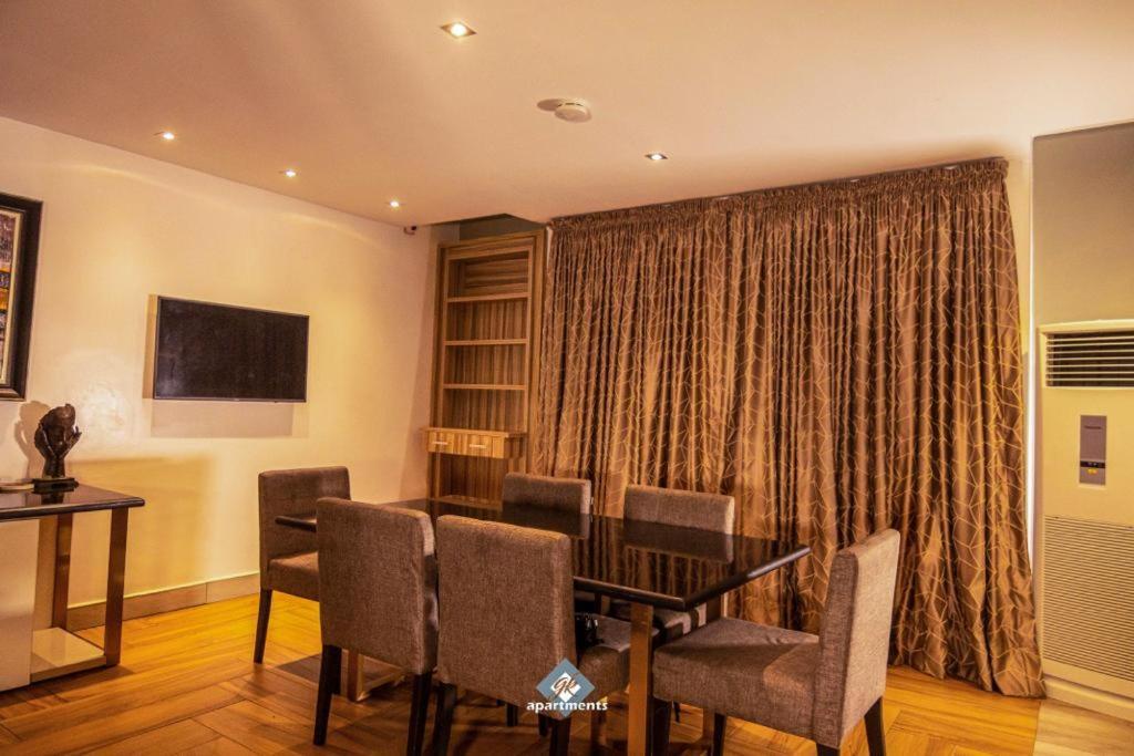 Gk Apartments Asaba Zewnętrze zdjęcie