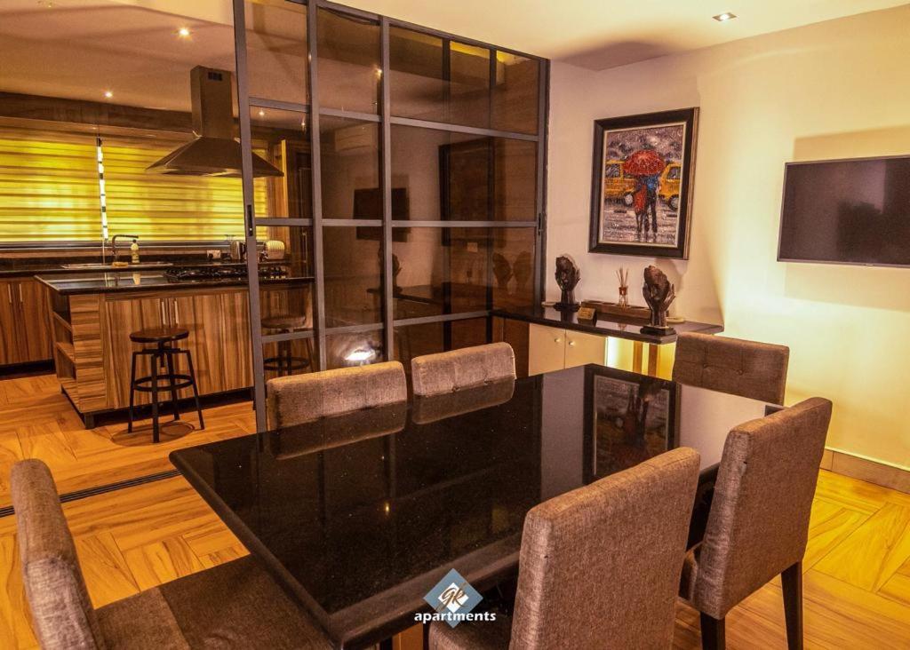 Gk Apartments Asaba Zewnętrze zdjęcie